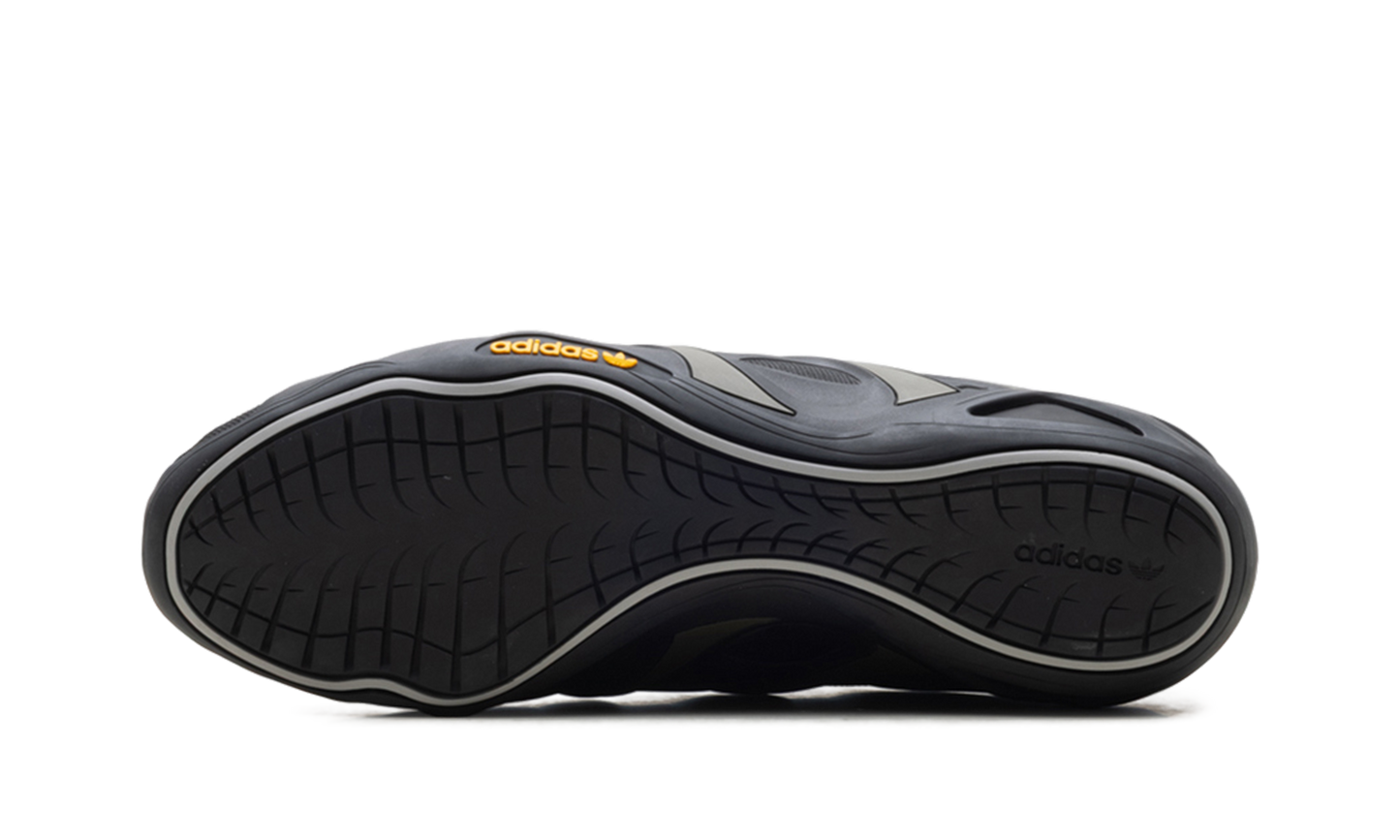Adiracer GT  Bad Bunny - Branch  HQ2570