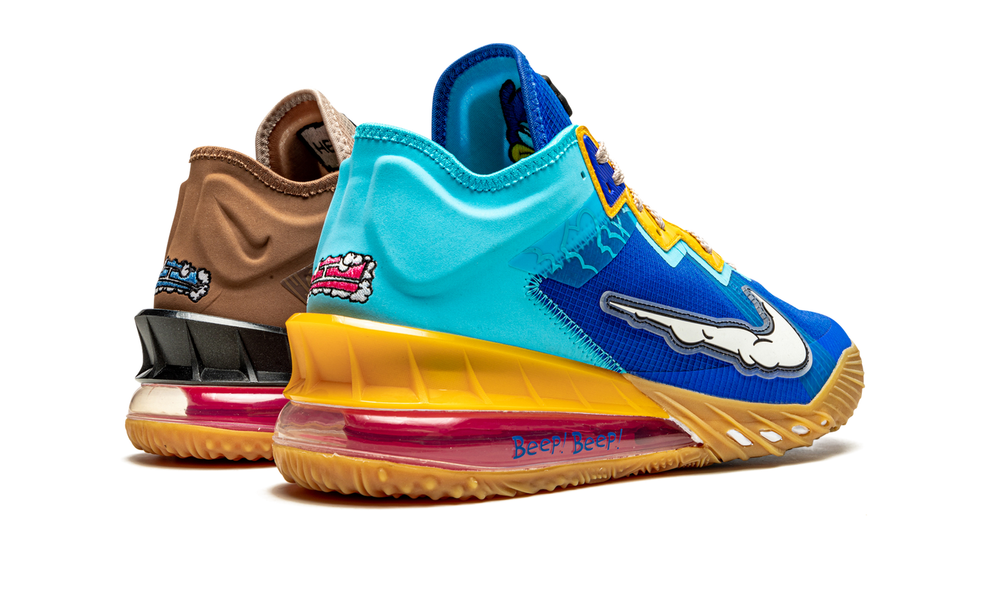 LeBron 18 Low Space Jam Xbox Controller Set DO7172 900