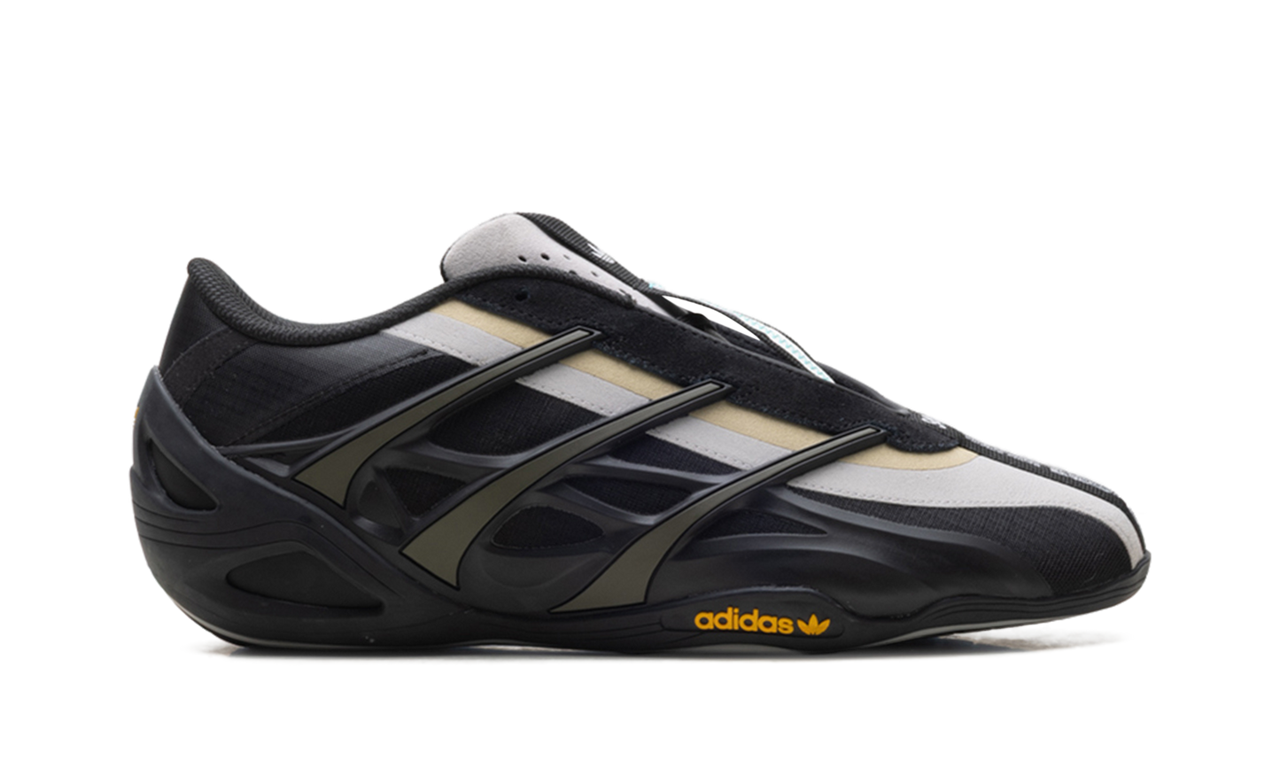 Adiracer GT  Bad Bunny - Branch  HQ2570