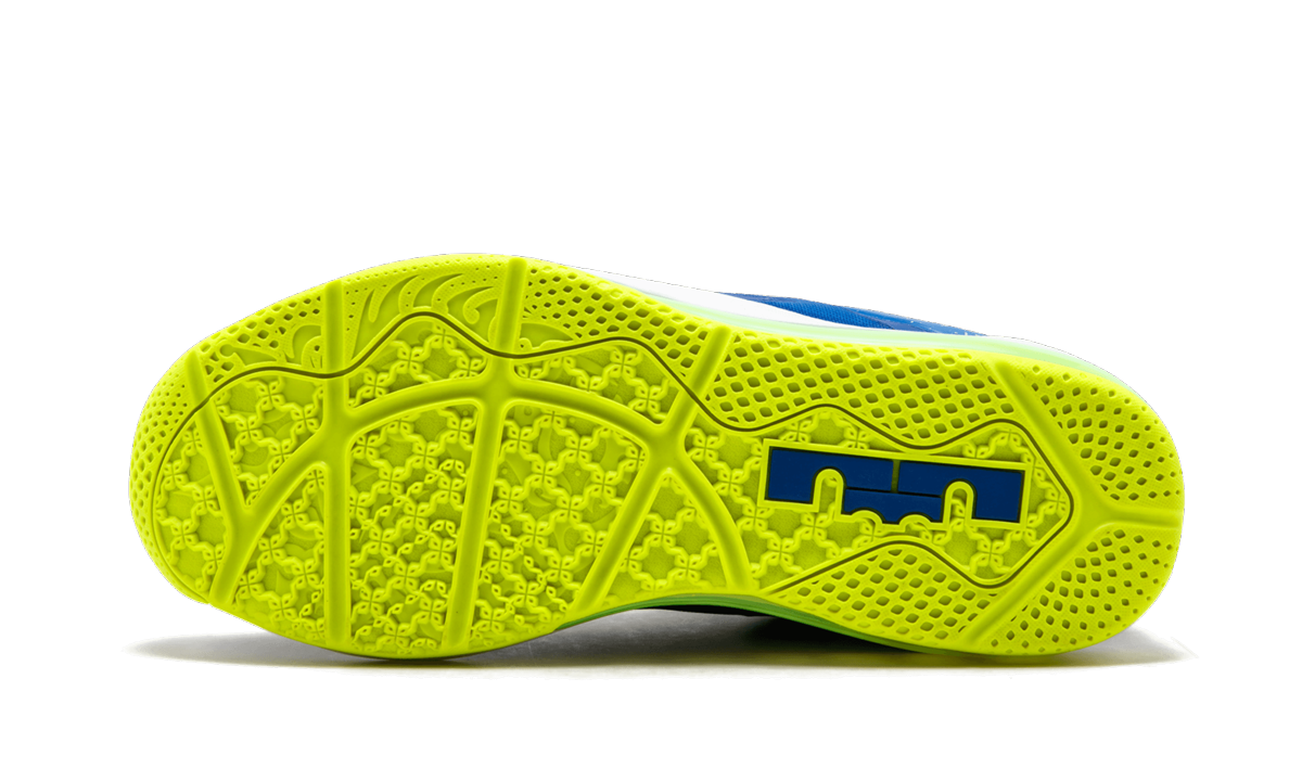 Max Lebron 11 Low SPRITE 642849 471
