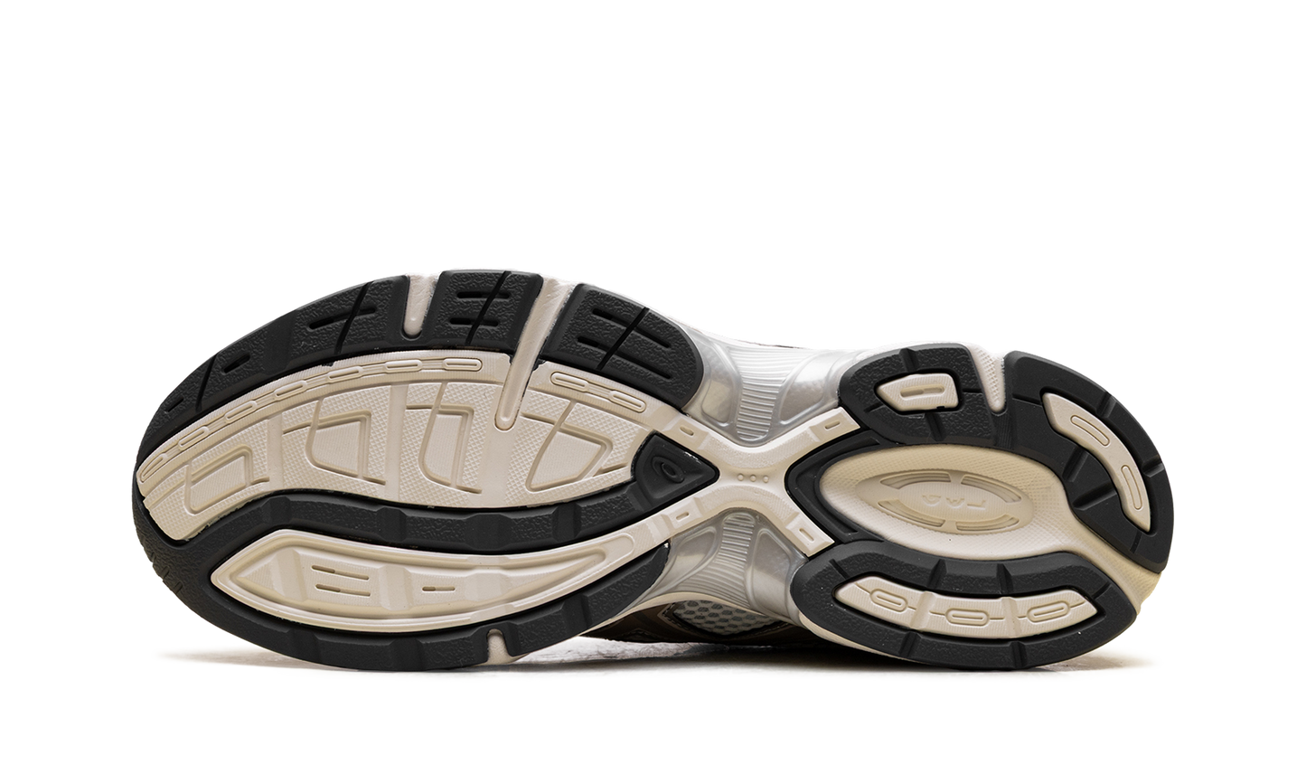 Gel 1130 WMNS Cream Cinnamon 1203A609 108