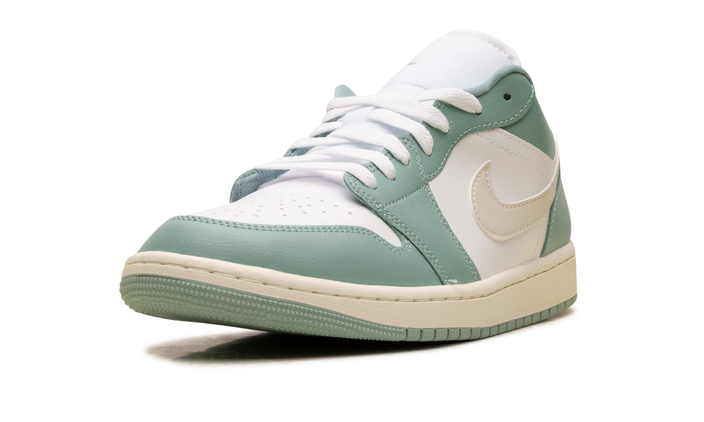 Air Jordan 1 Low WMNS White Cannon DC0774 138