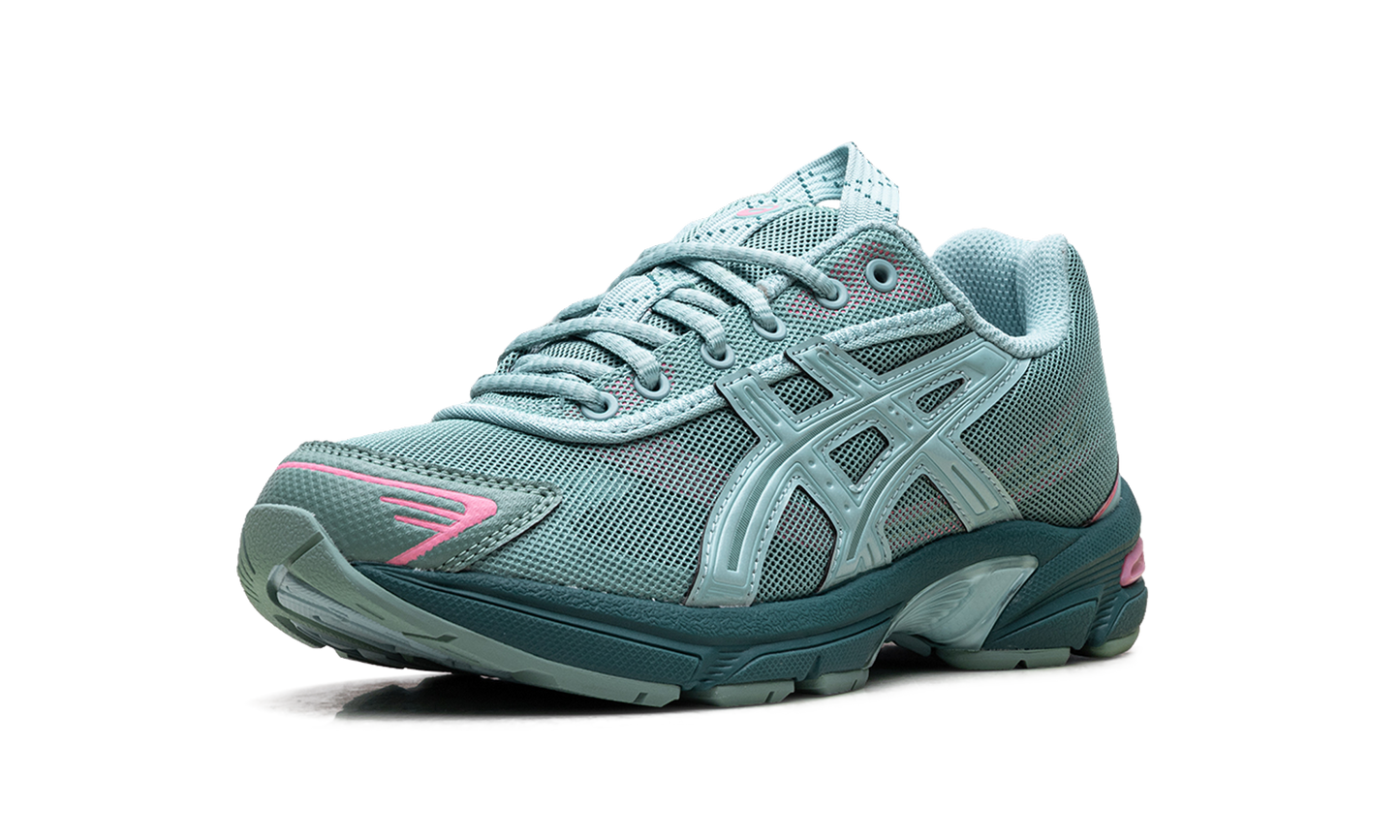 UB2-S Gel-1130 WMNS Wasabi Aquatic 1202A191 300
