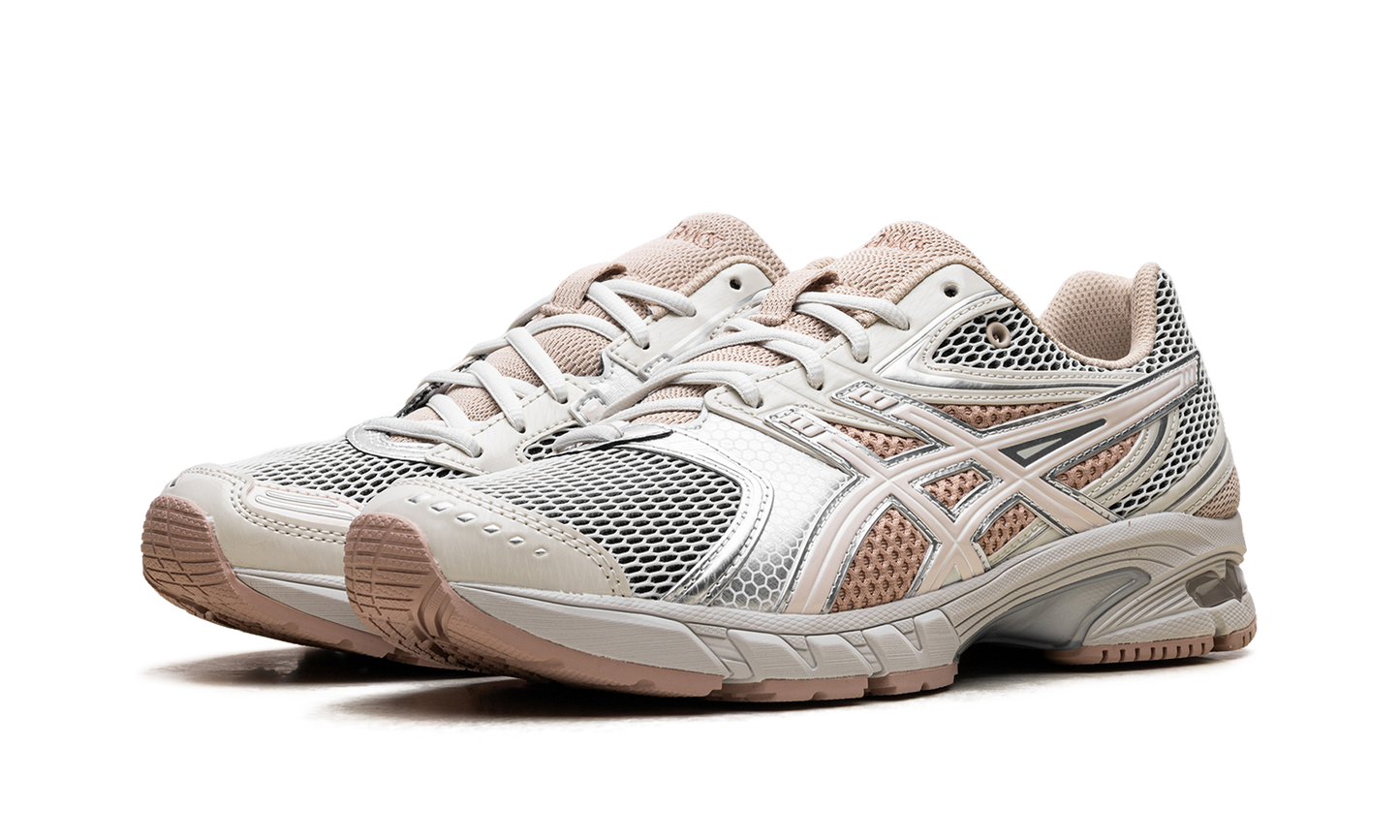 GEL-DS TRAINER 14 Lake Grey/Mineral Beige 1203A607 301