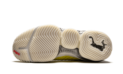 Lebron 16 HFR CI1145 700