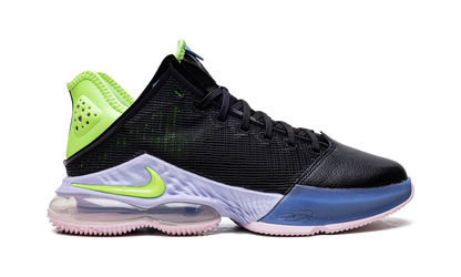 LeBron 19 Low Black / Ghost Green DO9829 001