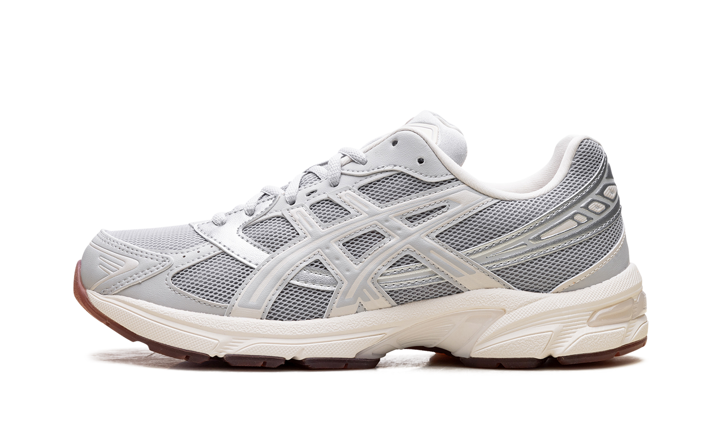 Gel-1130 WMNS Cloud Grey Gum 1202A514 020