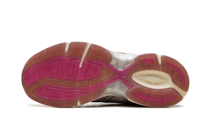 Gel-1130 WMNS Oatmeal Peyote 1202A527 250