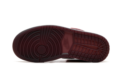 Jordan 1 Mid SE WMNS Valentine's Day (2026) IB7018 600