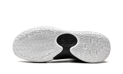 Kyrie Low 5 Dominoes DJ6012 001
