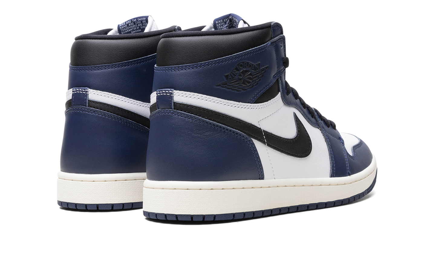 Air Jordan 1 Retro High OG Midnight Navy DZ5485 401