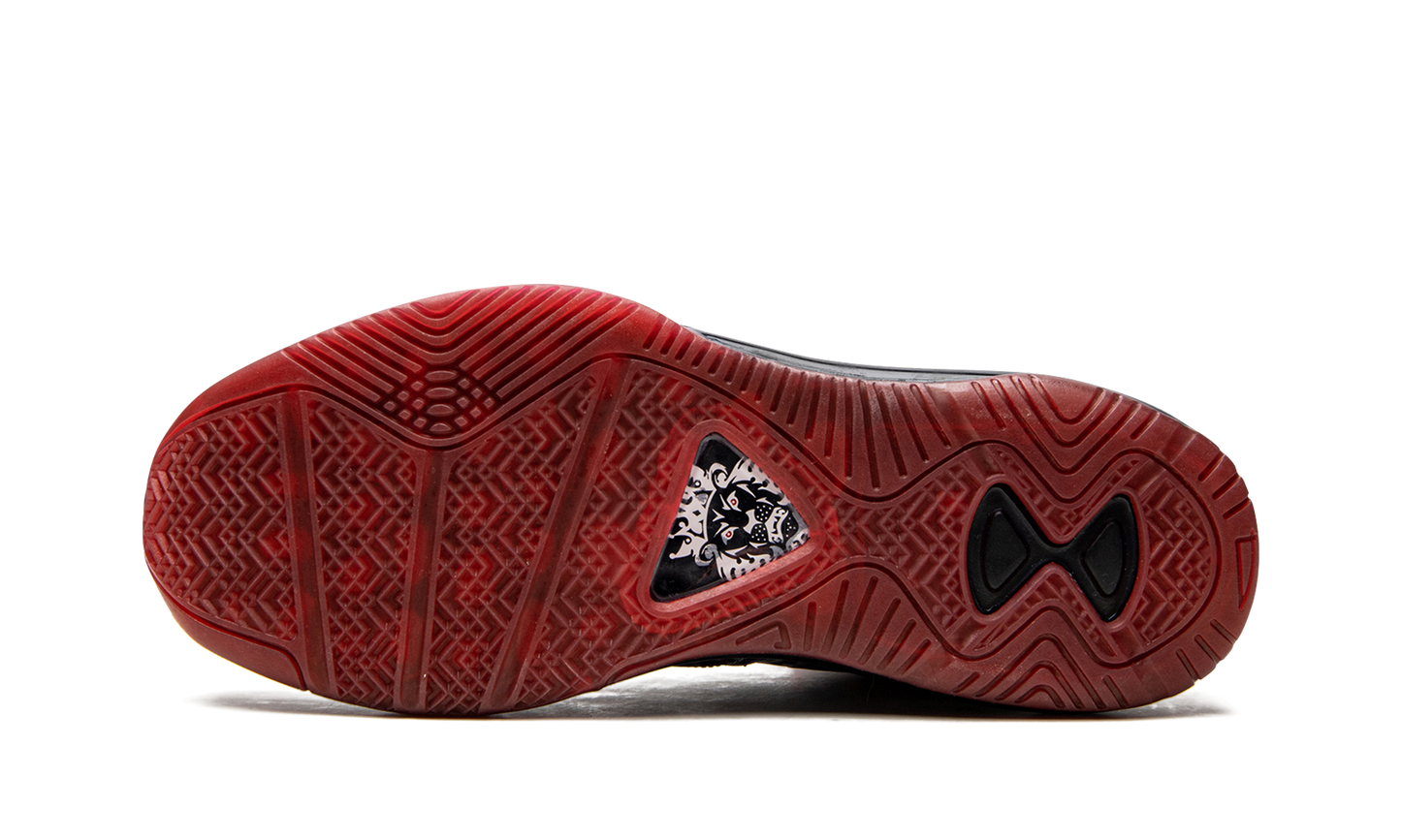 Lebron 8 QS Graffiti