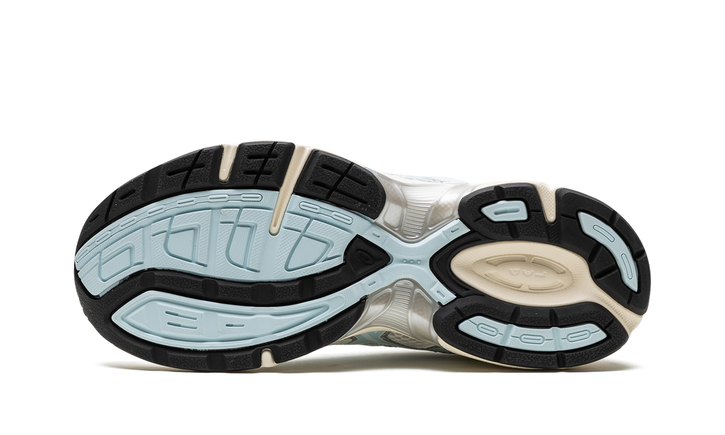 Gel-1130 Kith Cream Starlight Blue 1201A956 101
