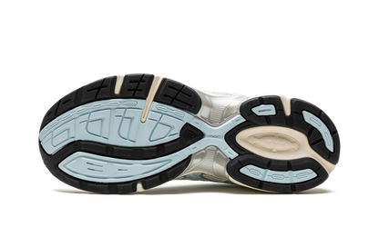 Gel-1130 Kith Cream Starlight Blue 1201A956 101
