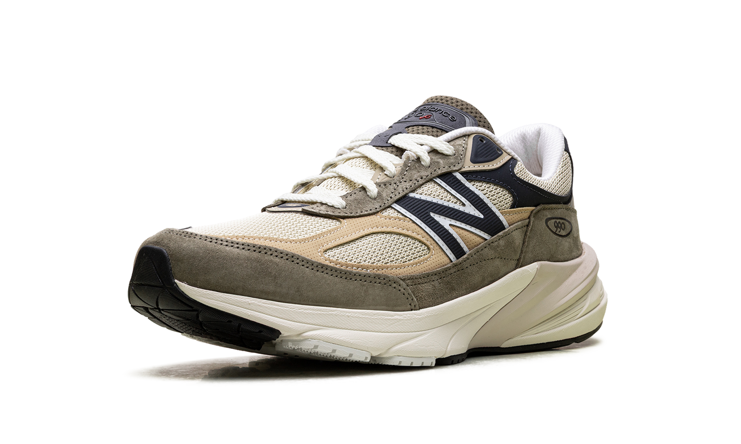 990v6 Made in USA - Dark Camo U990WO6