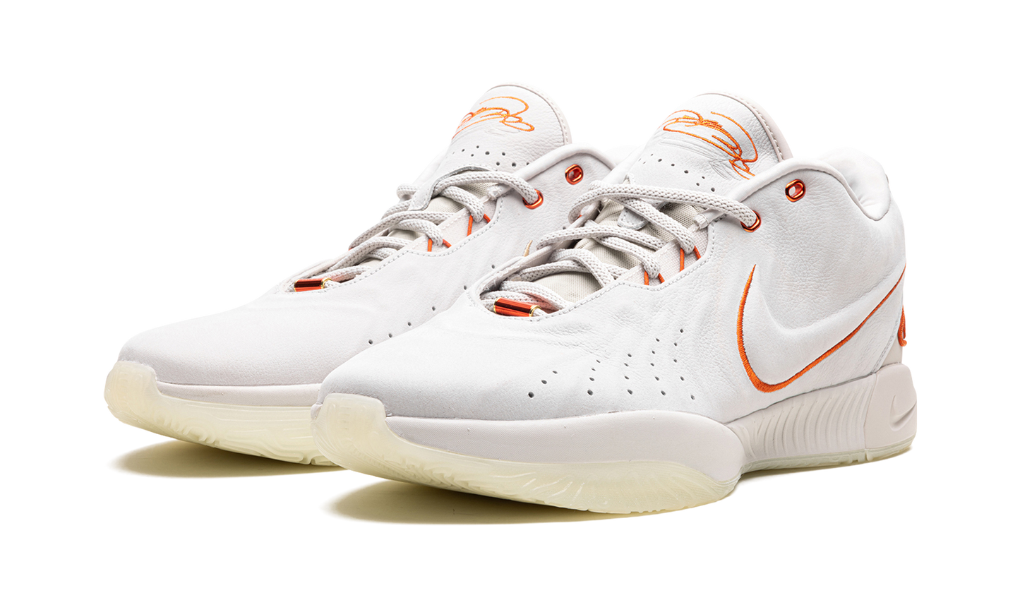 LeBron 21 Akoya FV2345 001