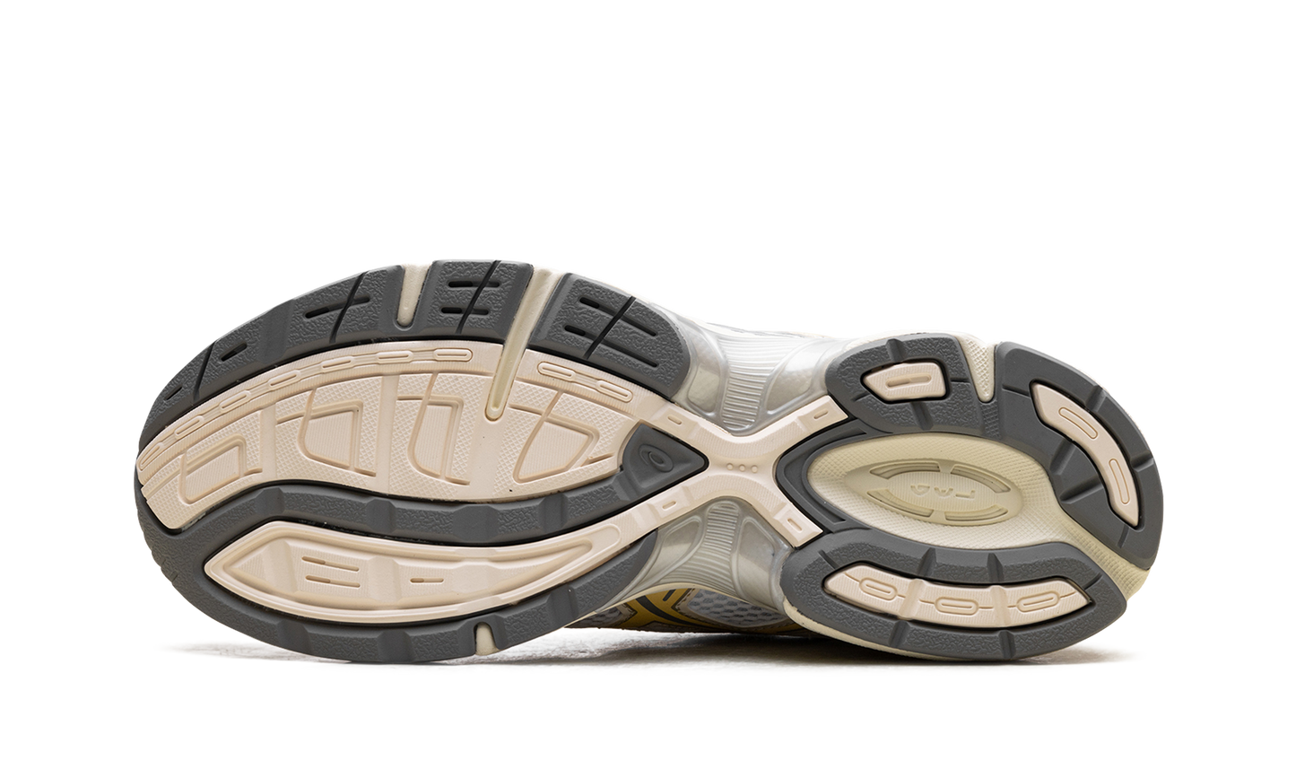 GEL-1130 WMNS White/Faded Yellow 1202A164 118