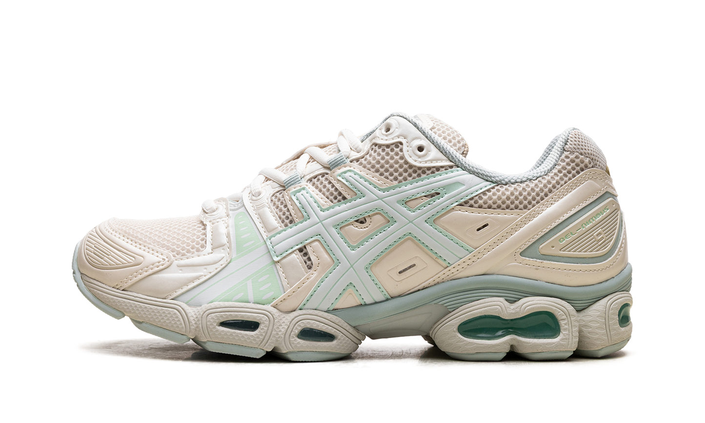 Gel-Nimbus 9 WMNS Vanilla/White 1202A278 250