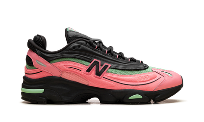1000 Black / Pink - Footlocker Exclusive M1000FDM