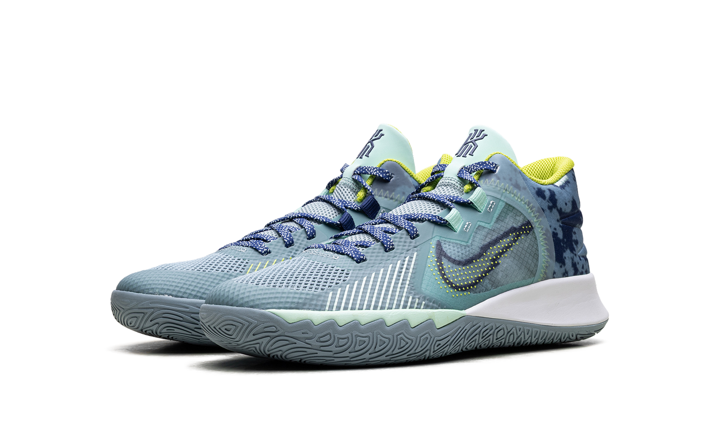 Kyrie Flytrap 5 GS Ocean Cube DD0340 300