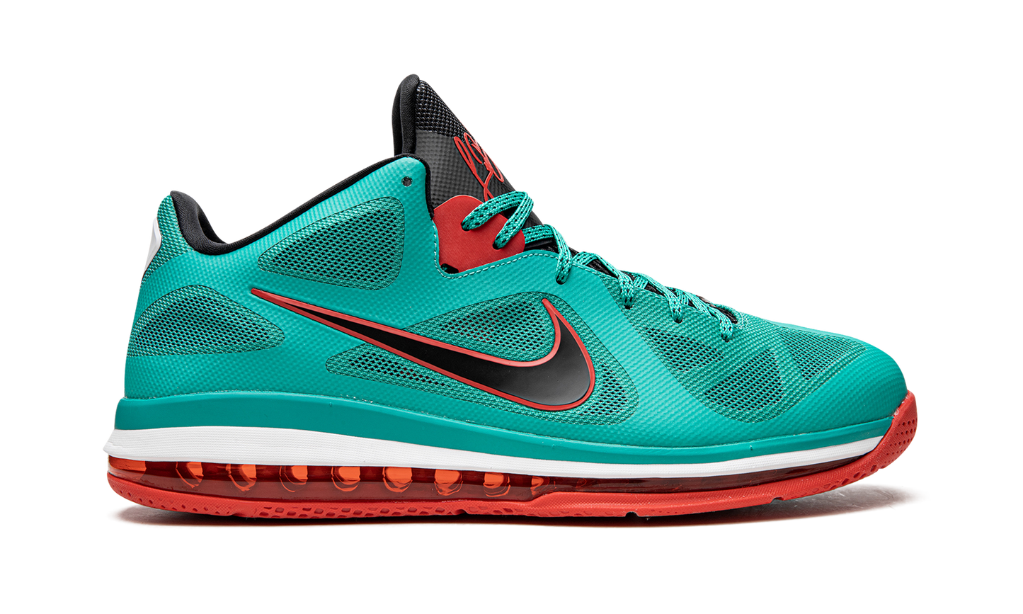 LeBron 9 Low Reverse Liverpool DQ6400 300