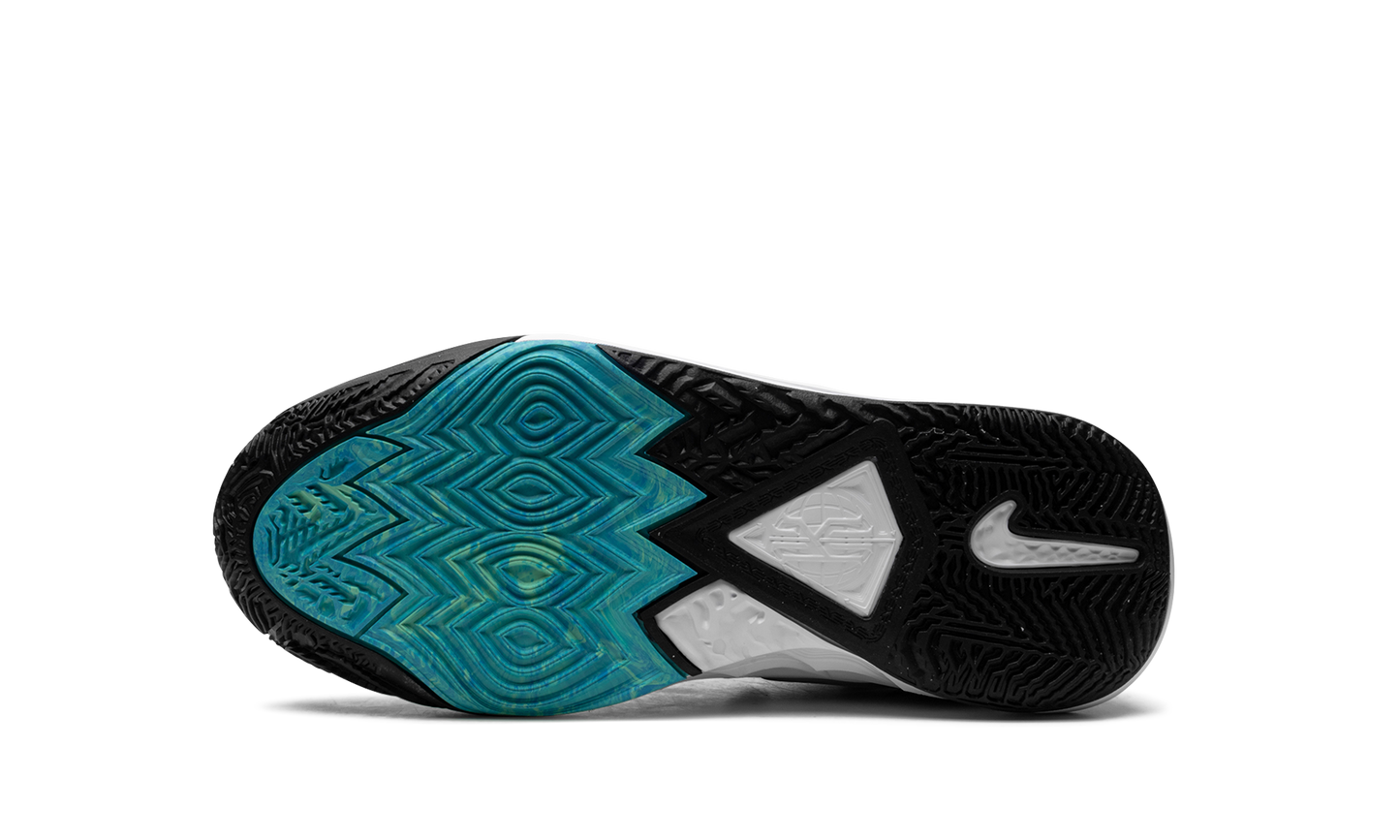 Kyrie 8 GS Orca DQ8076 001