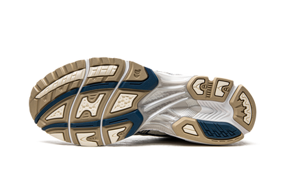 GELKAYANO 14 Cream / Pure Silver 1201A019 105