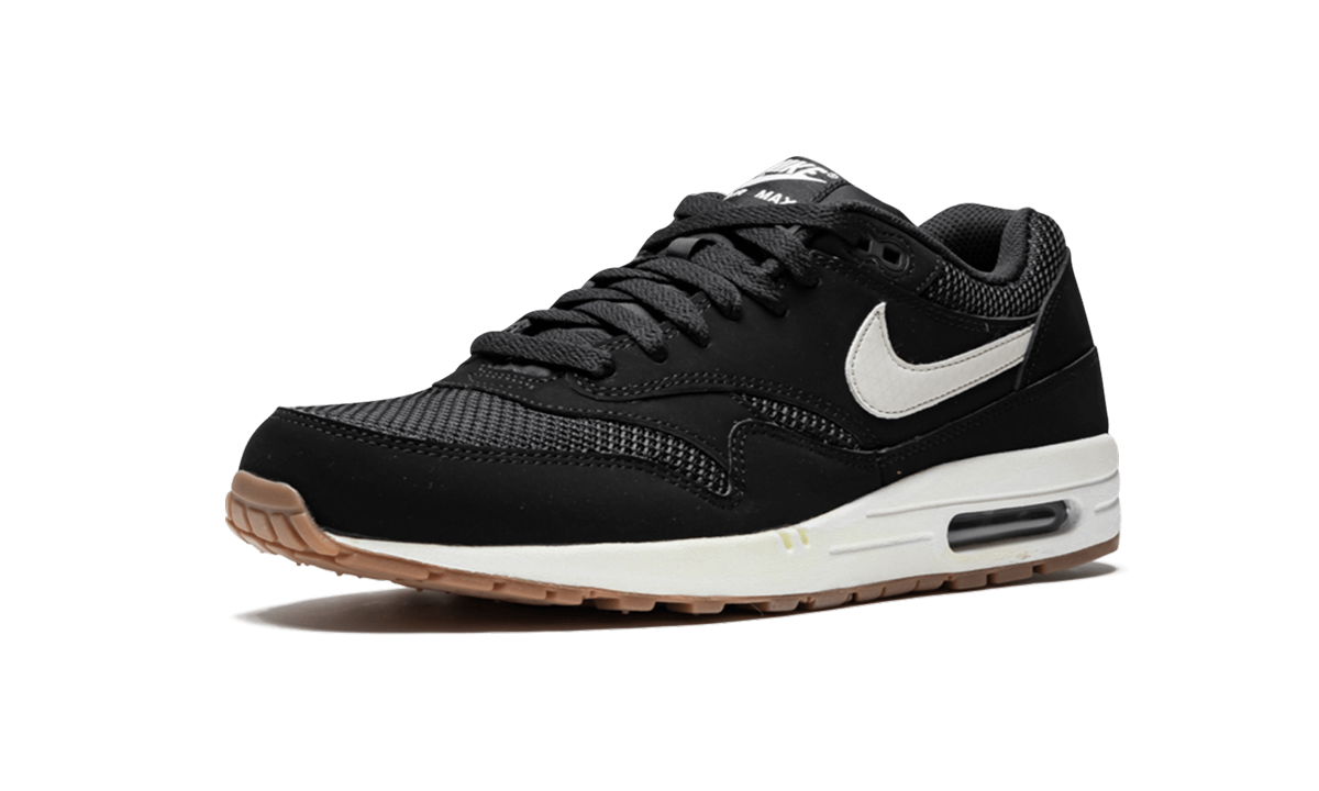 Air Max 1 Essential Black 537383 026
