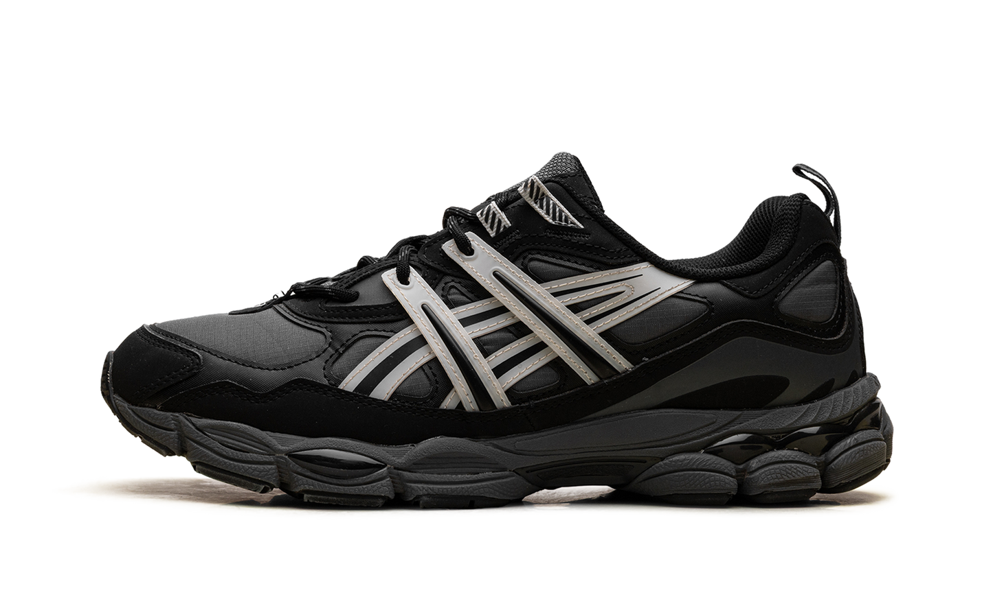 Gel-NYC Utility Carrier Grey Black 1203a558 024
