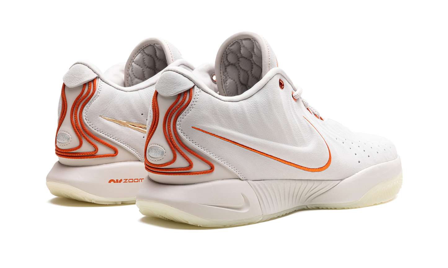 LeBron 21 Akoya FV2345 001