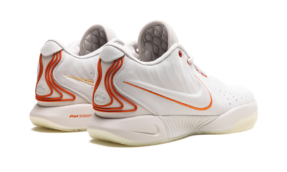 LeBron 21 Akoya FV2345 001