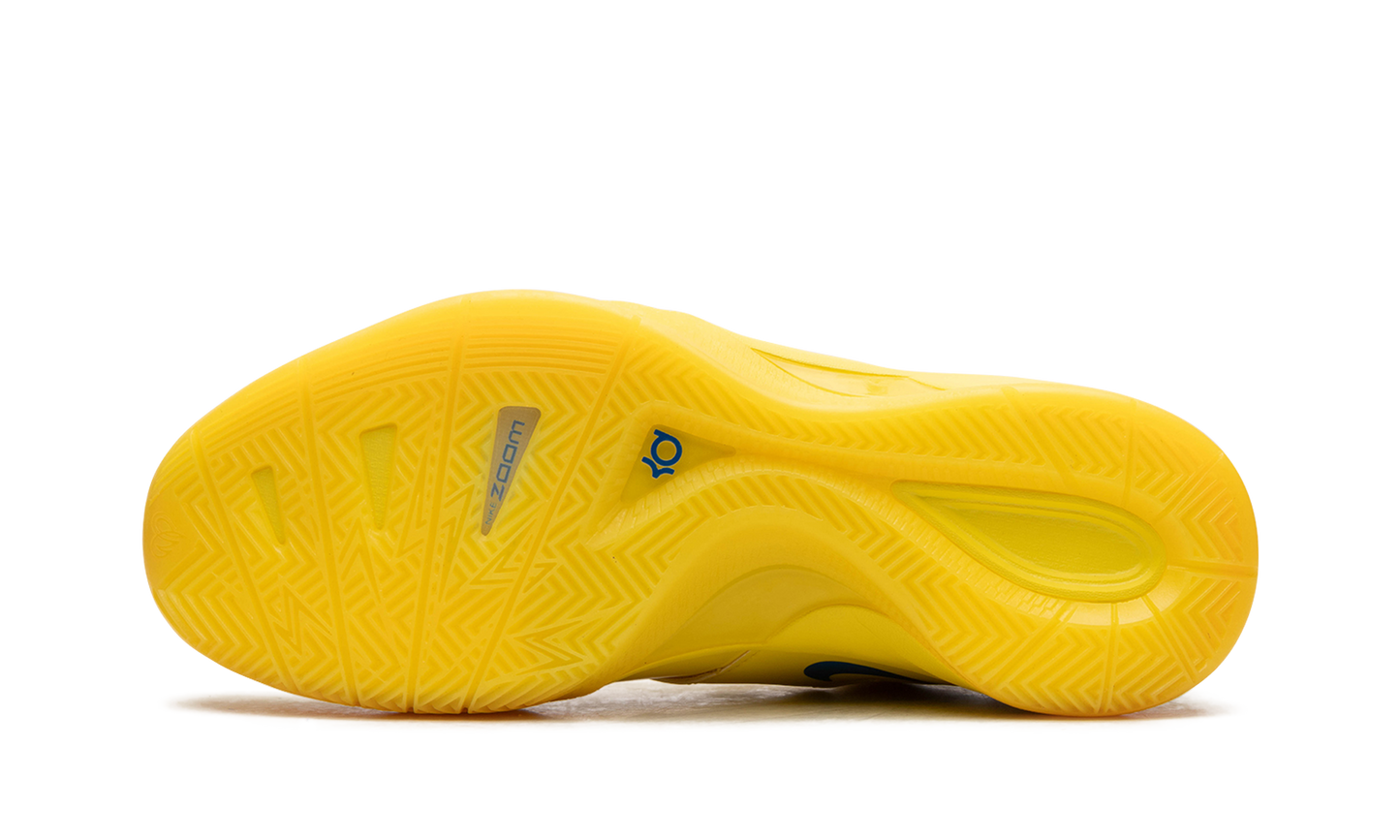 KD 3 Christmas FD5606 700
